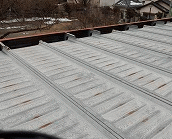 塗り替え前のトタン屋根